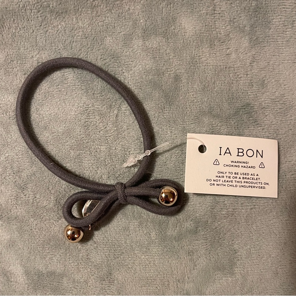 IA BON Gray Hair Tie with Gold Accents